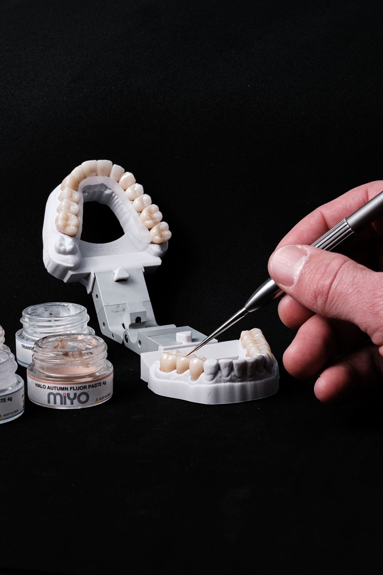 Vollzirkon Kronen und Bruecken